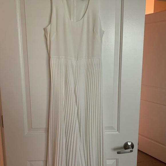Club Monaco White Izee Romperjumpsuit 
